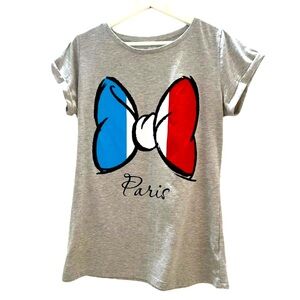 DISNEY Large gray cuffed shirt sleeve tee shirt with red white blue bow like new